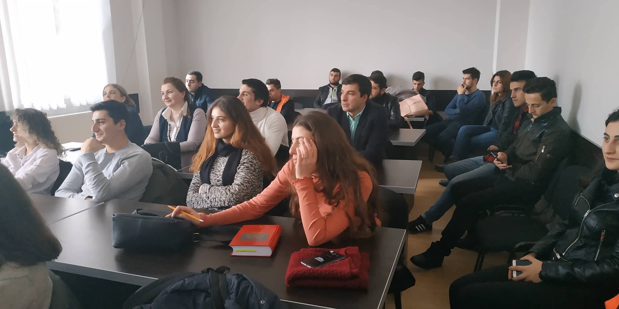 14 დეკემბერს სტუდენტებში რელიგიური ტურიზმის პოპულარიზაცის მიზნით თჰუში საჯარო ლექცია გამართა  ეკონომიკის დოქტორმა, პროფესორმა ნოდარ გრძელიშვილმა