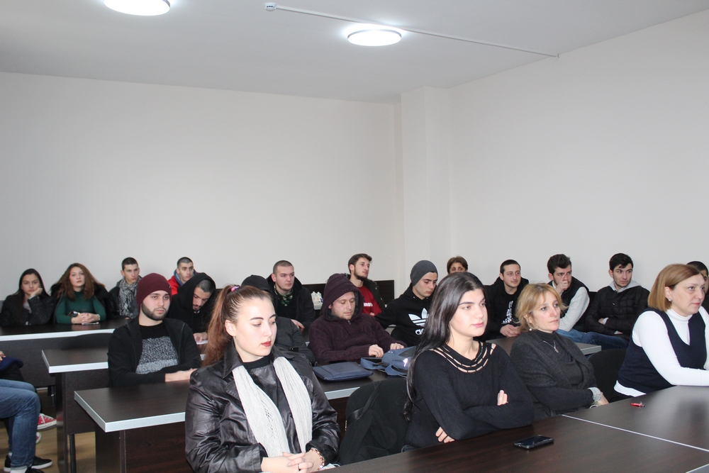 საჯარო ლექცია თემაზე - ქვეყნის შიგნით ადგილნაცვალ პირთა სამართლებრივი დაცვის ხელისშემშლელი ფაქტორი