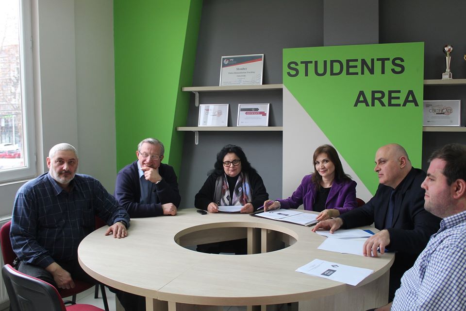 THU has signed a Memorandum of Understanding with the Union of Law Scientists!